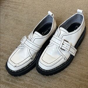 ‘Circus NY’ White and Black Platform Loafers